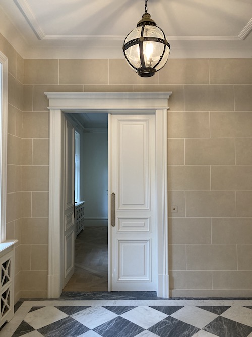 Rénovation cage d'escalier en faux marbre